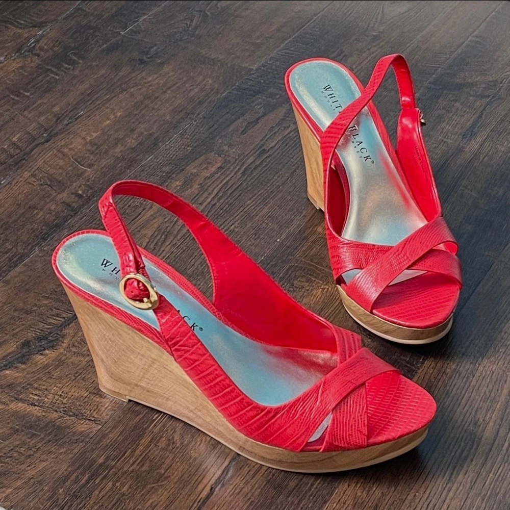 Red Shoes Wedges CLAUDIA White House Black Market Sz 9 Holiday Party Size 9M New